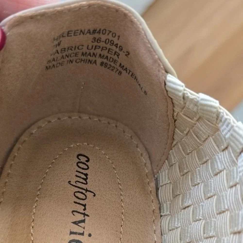 Comfortview Heleena Woven Flats Beige Basketweave Slip On Shoes Womens 7W